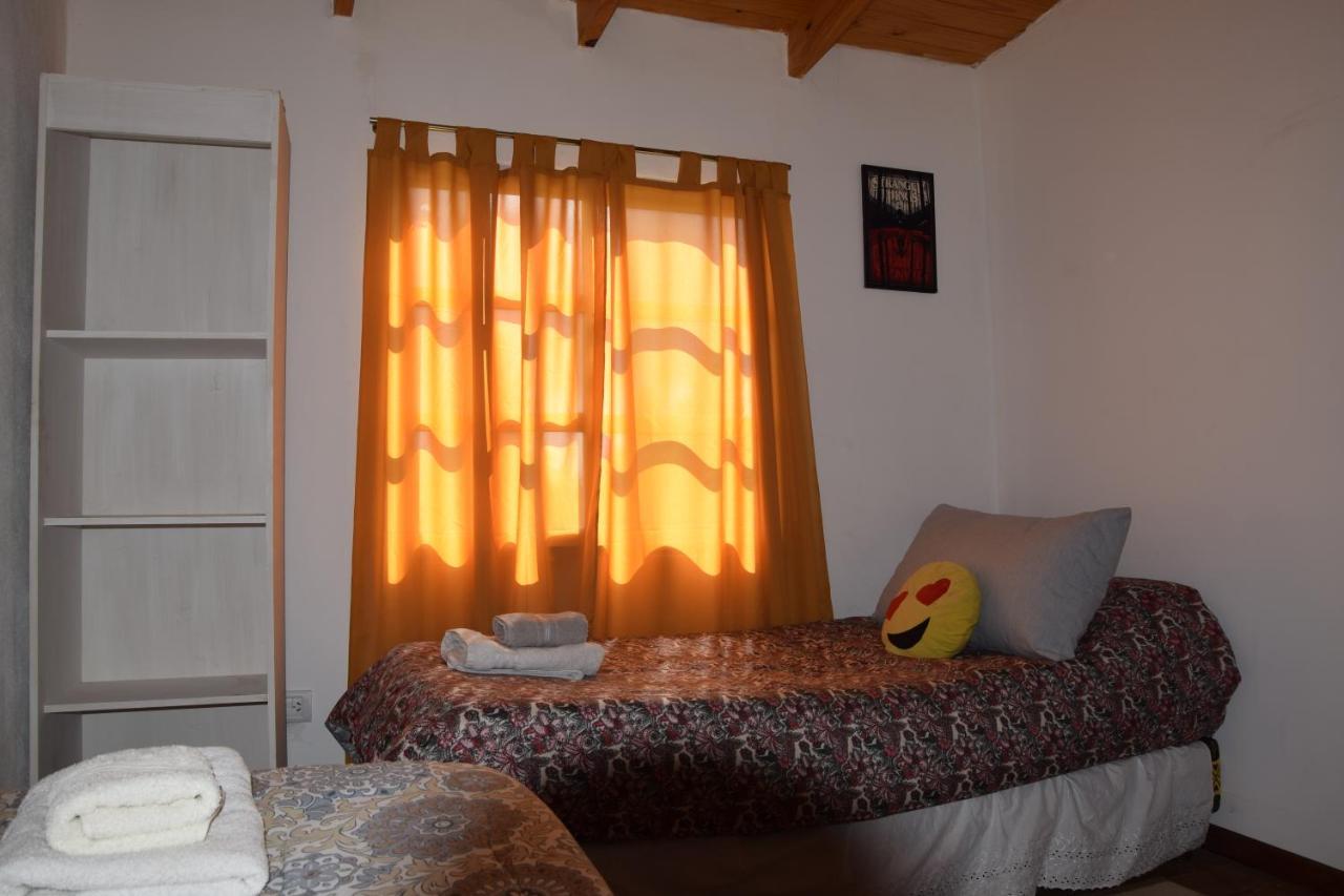 Tem Kotenkesh Dpto Macatobiano 4 Pax El Calafate Exterior photo